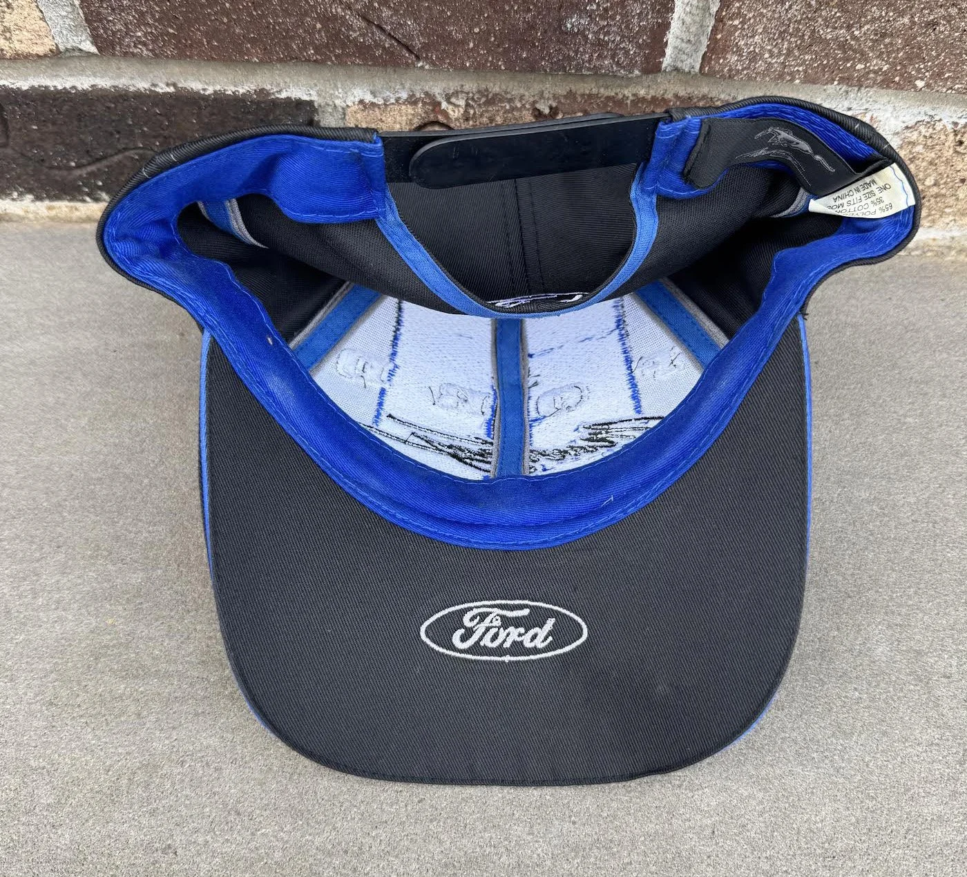 inside of Ford Mustang Cap.jpg