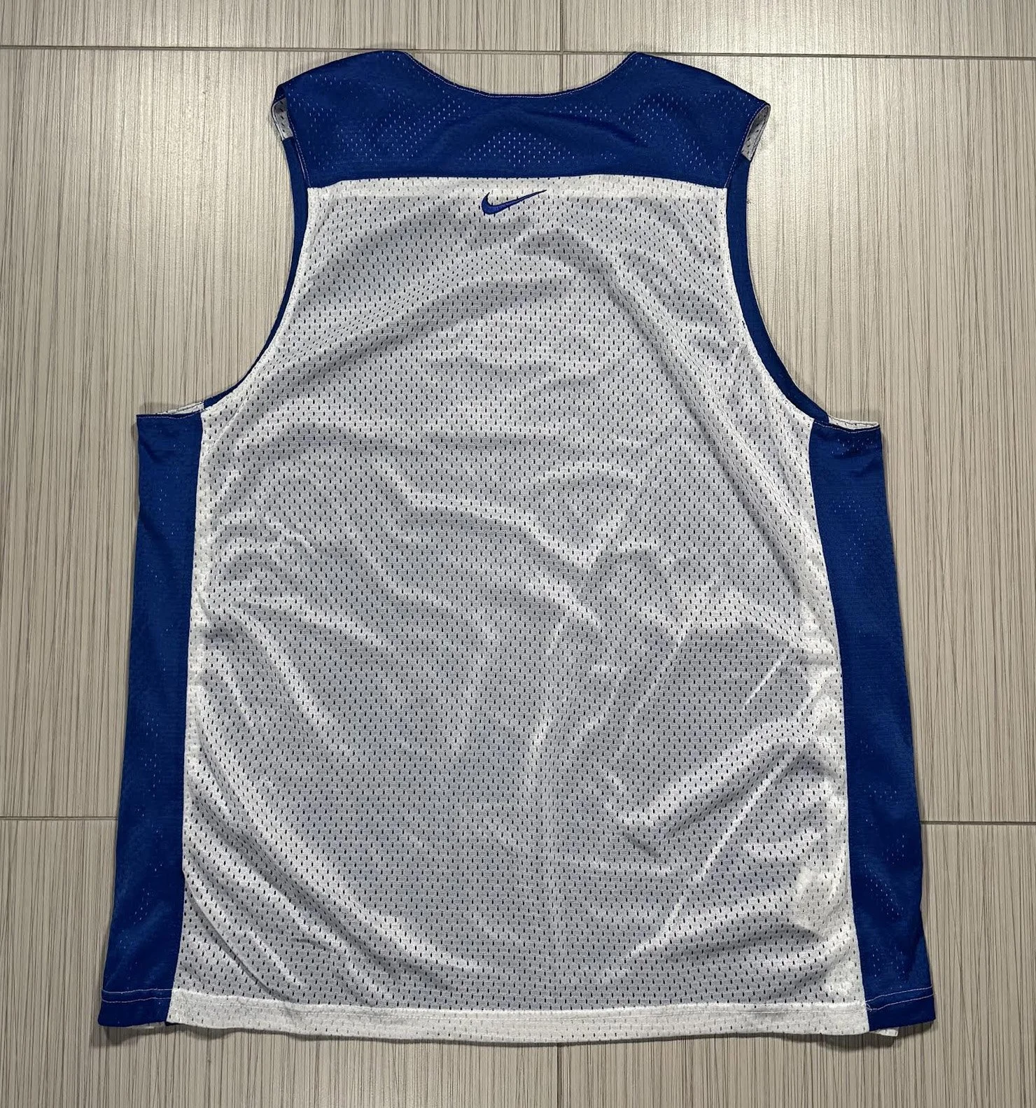 back of Knicks jersey.jpg