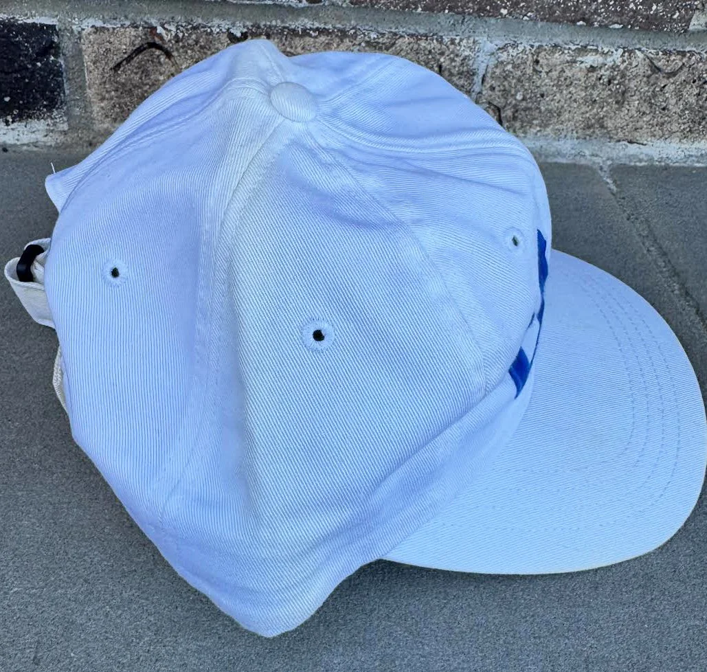 yellowing on side of hat.jpg
