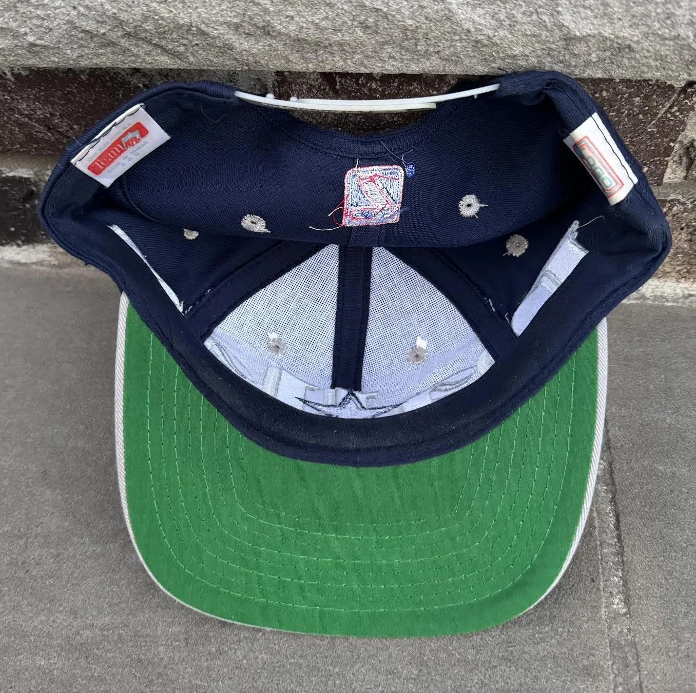 inside of cowboys hat.jpg