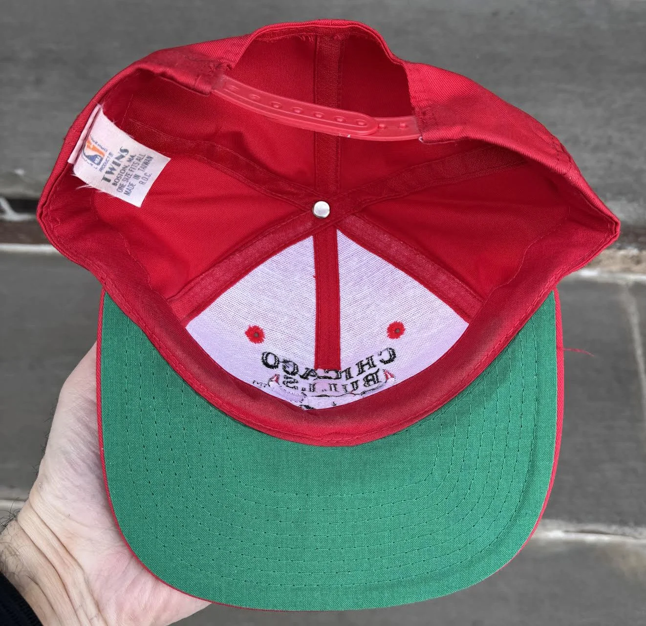 inside of Bulls Cap .jpg