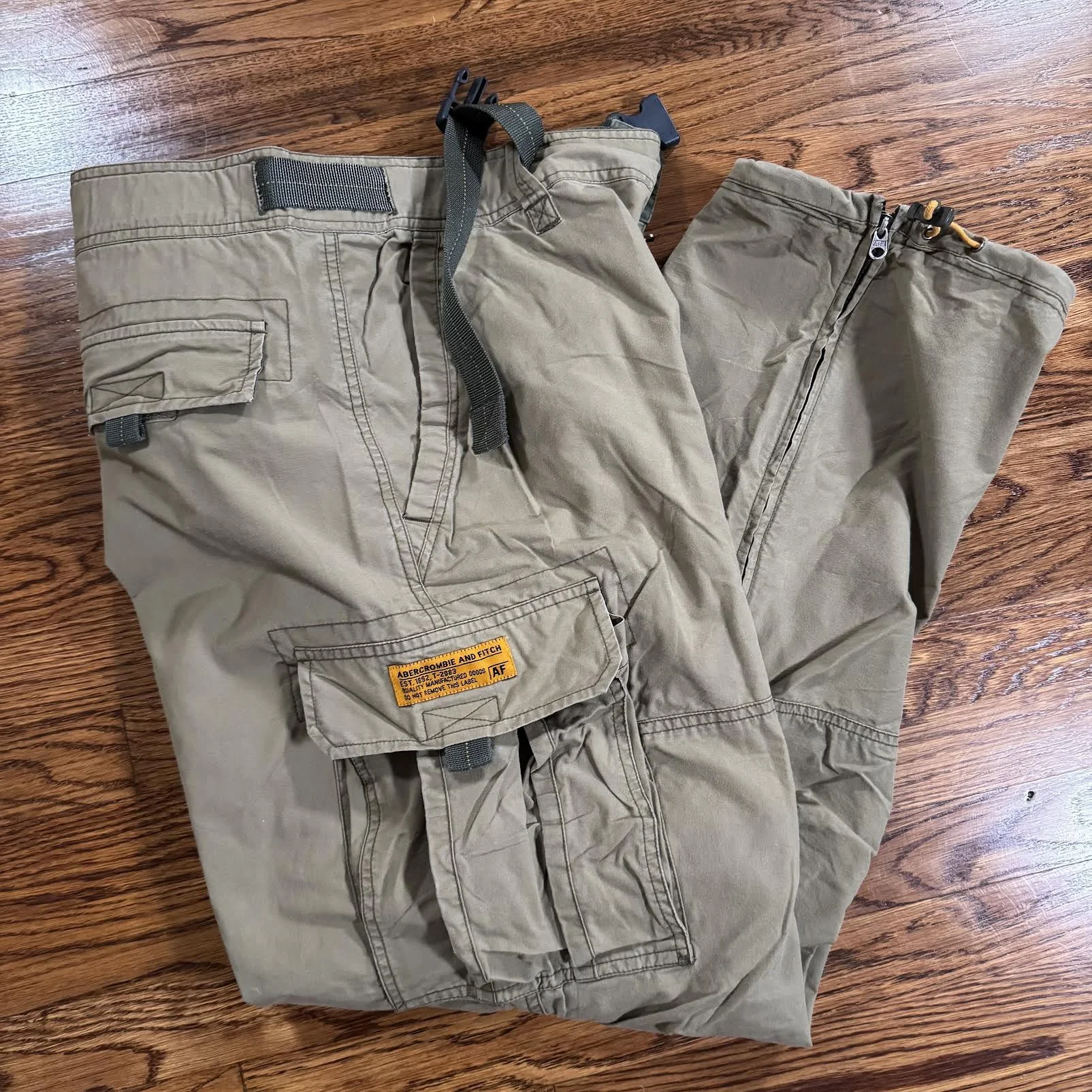 Abercrombie Partroop pants .jpg