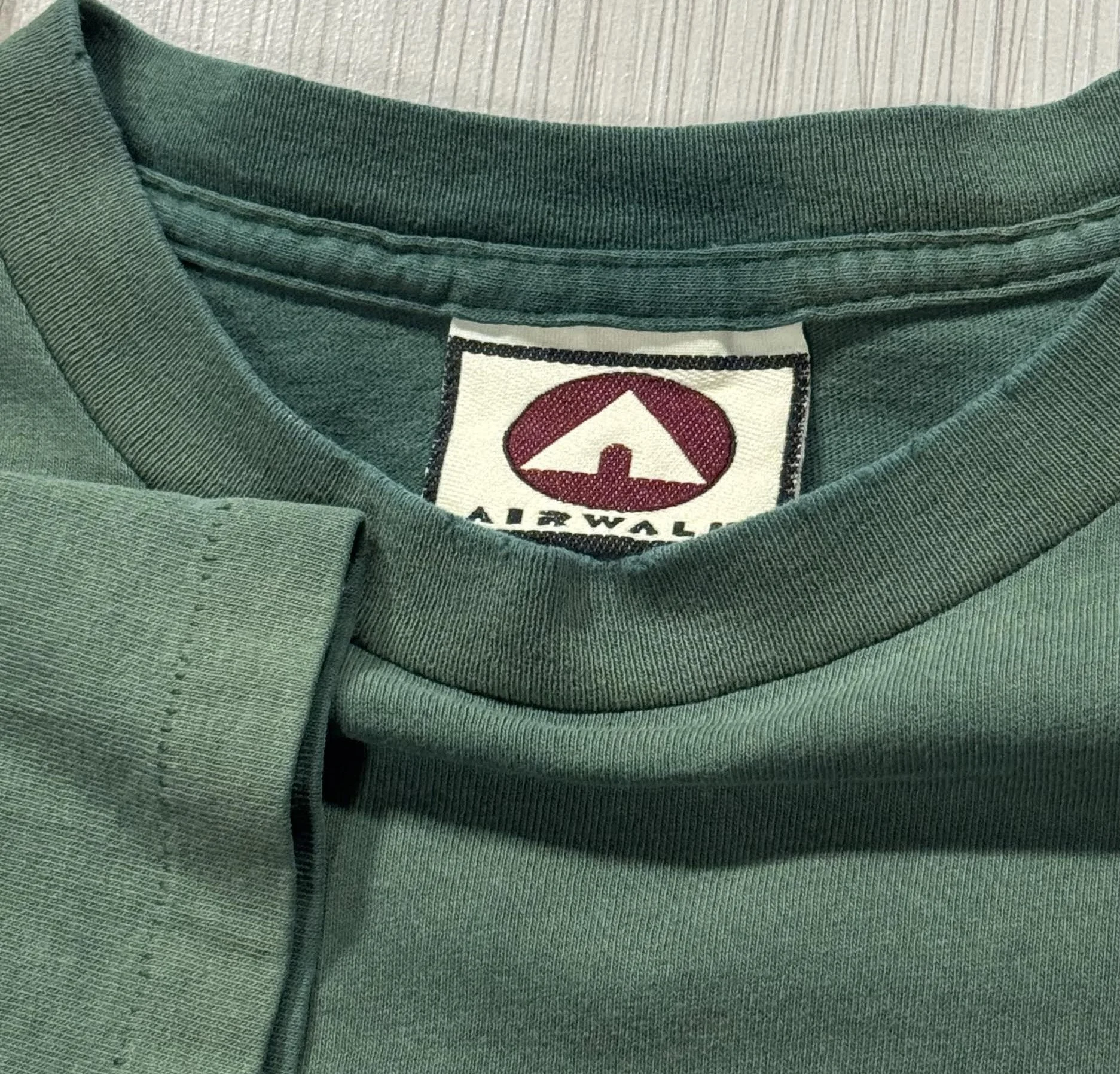 90s Airwalk tag.jpg