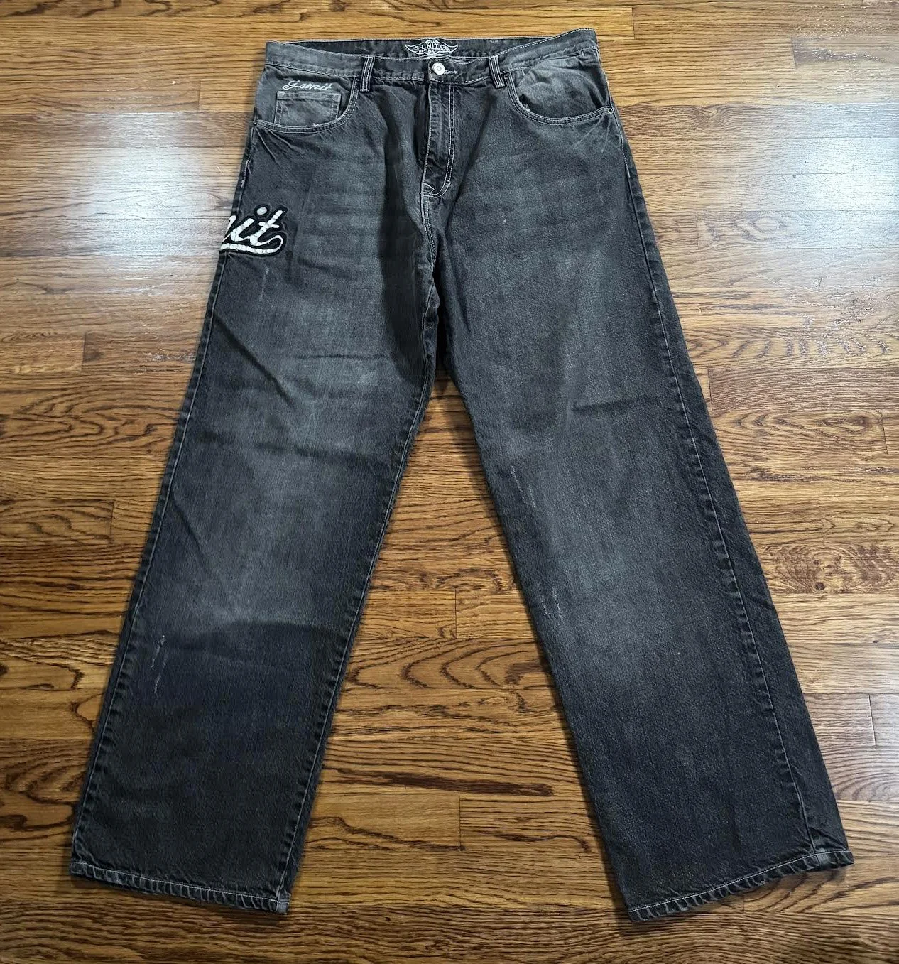 front of G UNIT Jeans .jpg