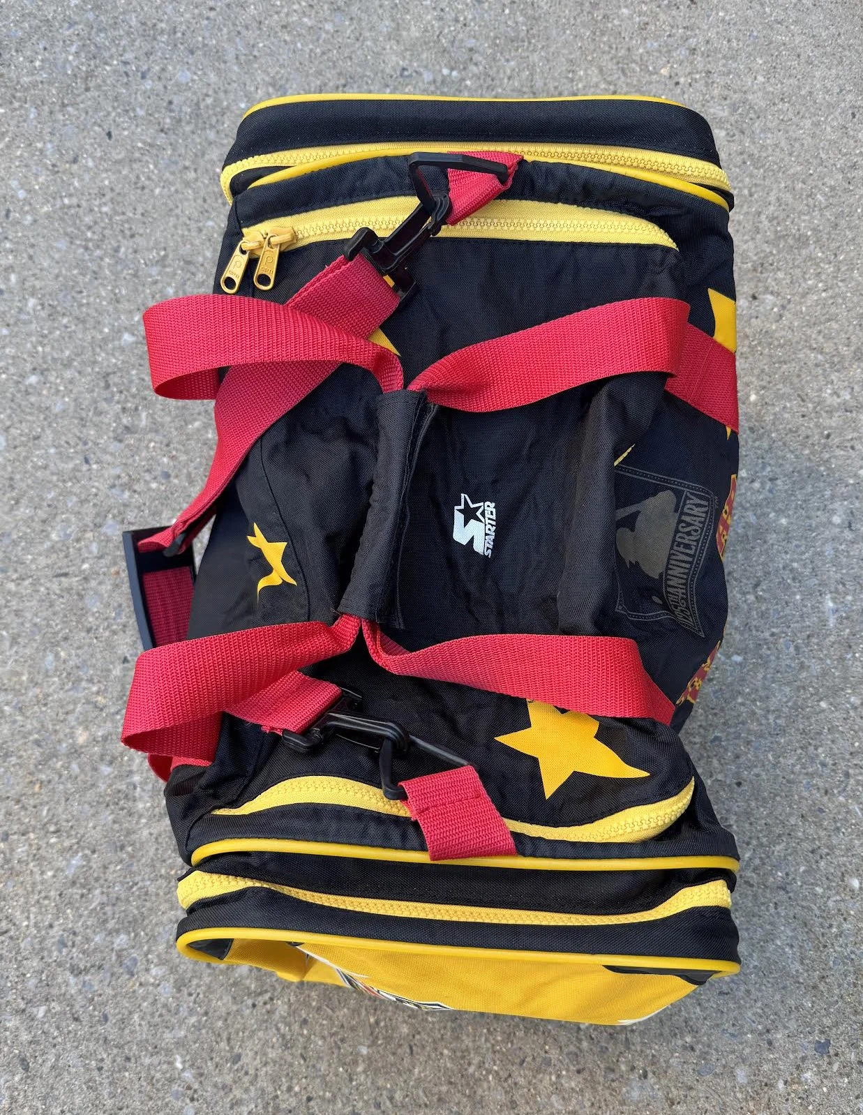 Top of Starter Duffle bag.jpg
