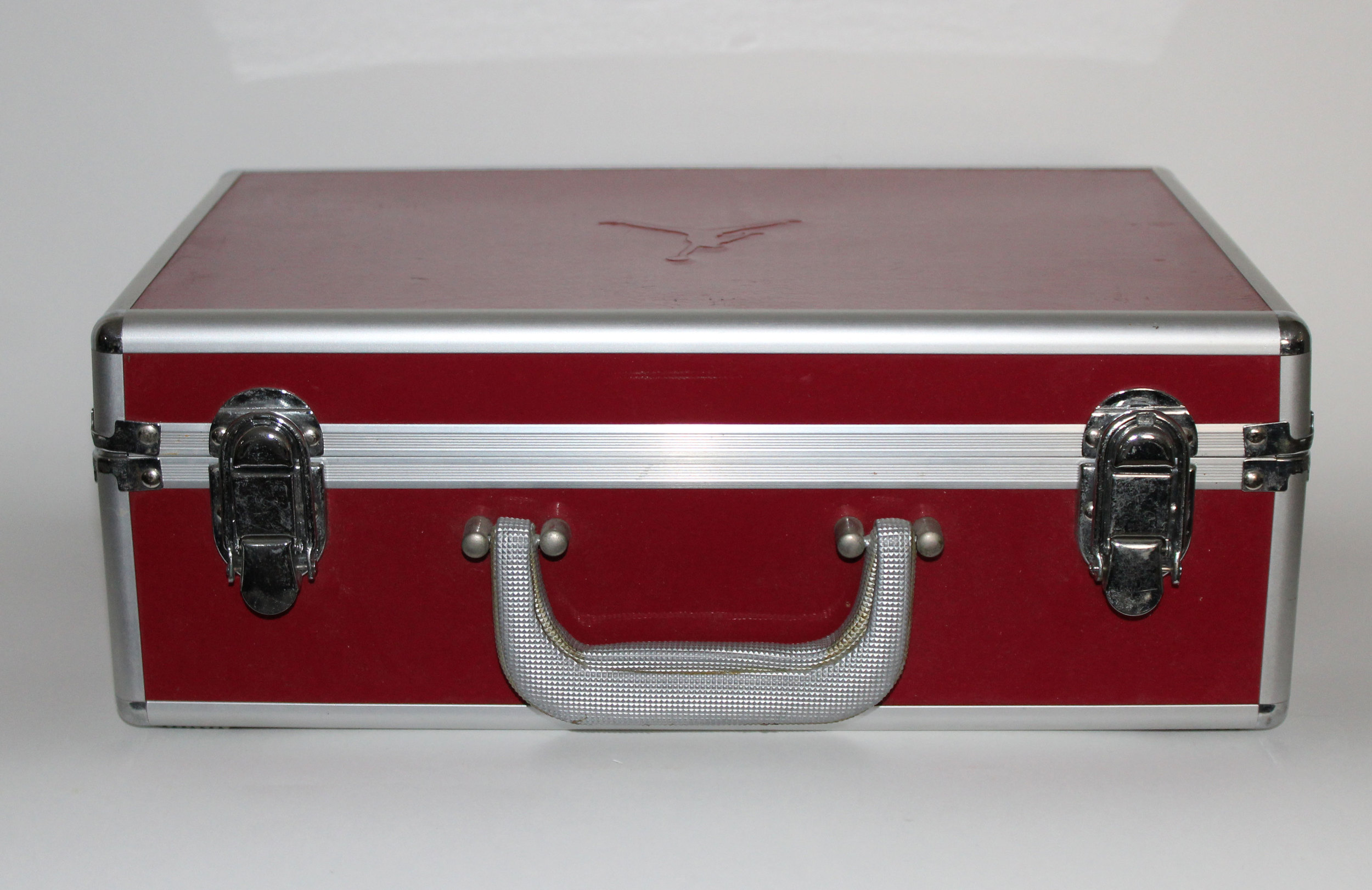 suitcase jordan 17s