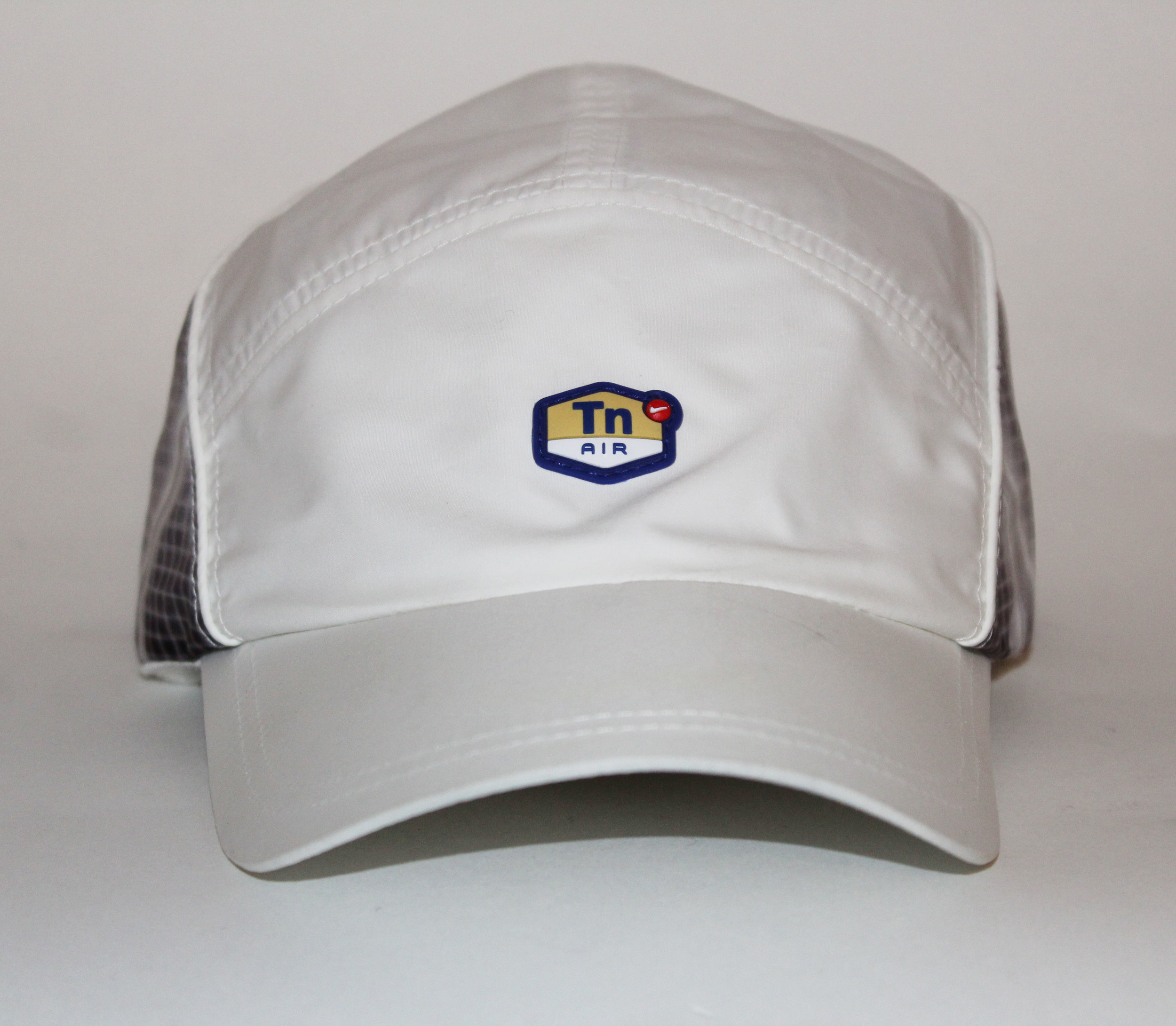 nike tn hat white