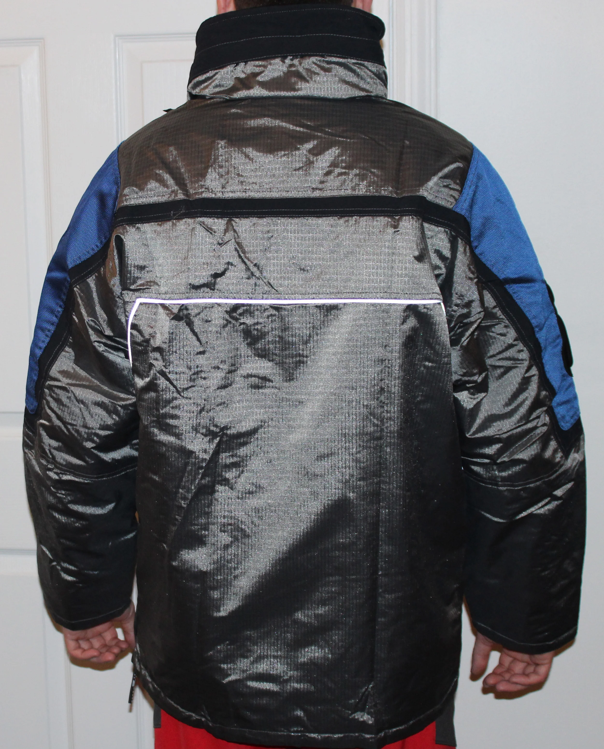 Vintage 90s  Fila Ski jacket in silver/blue/red/3m