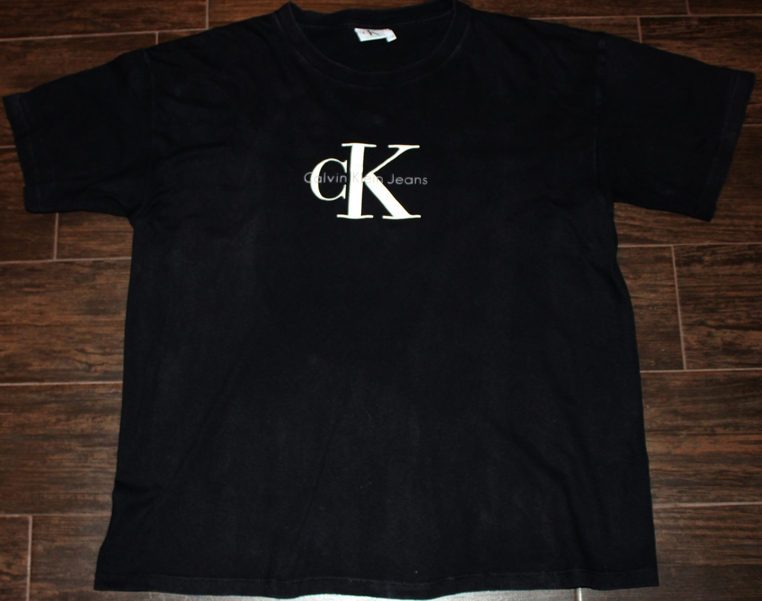 Vintage Calvin Klein Jeans Black Basic Logo T shirt (Size L/XL) — Roots