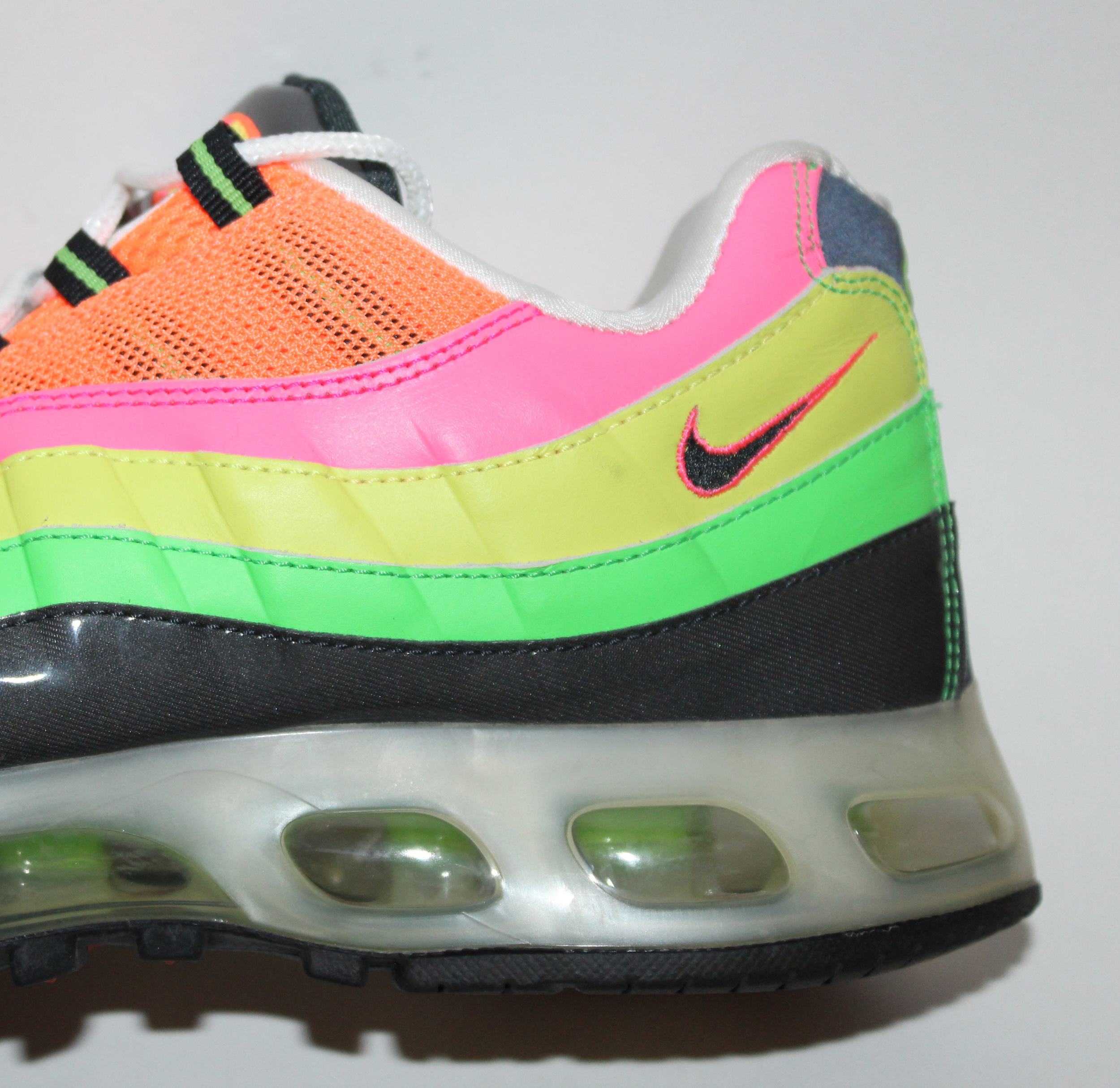 air max 95 360 rainbow