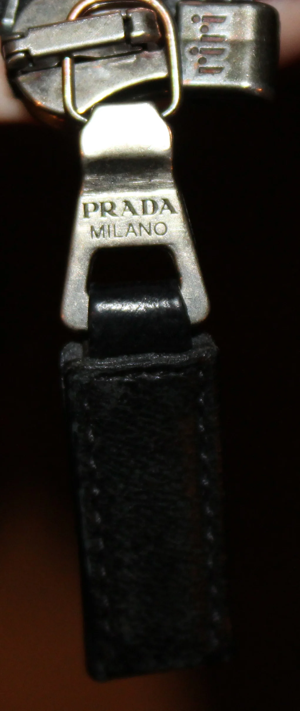 prada 3 .jpg