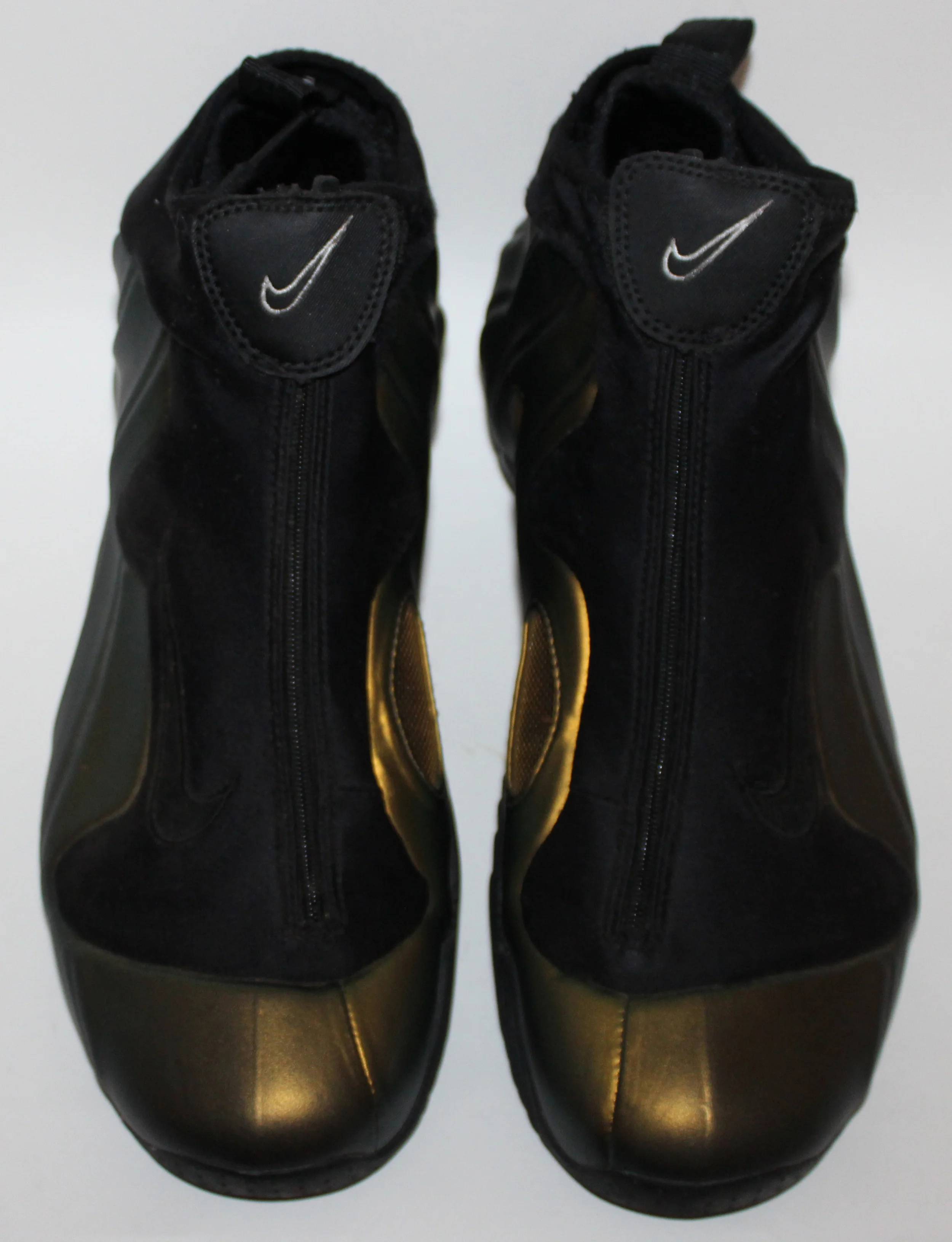green goblin wearing flightposite