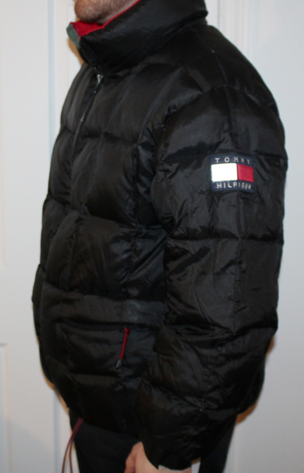 Vintage Tommy Hilfiger Outdoors Black Red / 3M Bubble Jacket (Size L) —