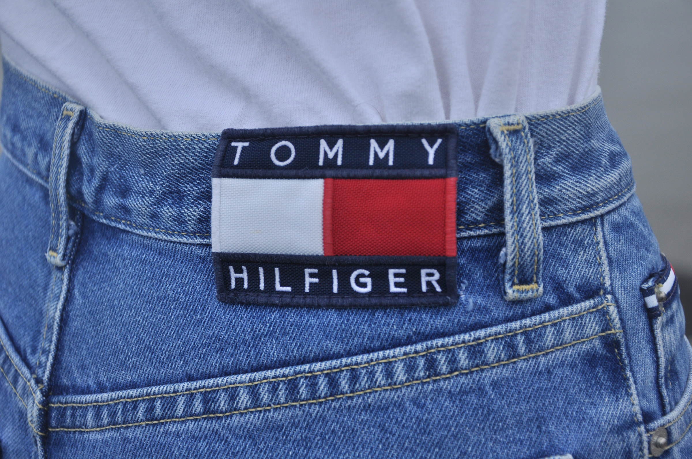vintage tommy hilfiger jeans