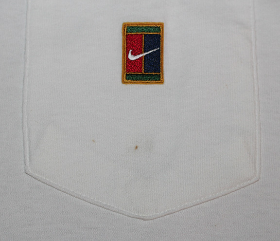 representación Fecha roja Generalmente hablando Vintage Nike Tennis Court Logo Pocket T Shirt (Size XL) NWT — Roots
