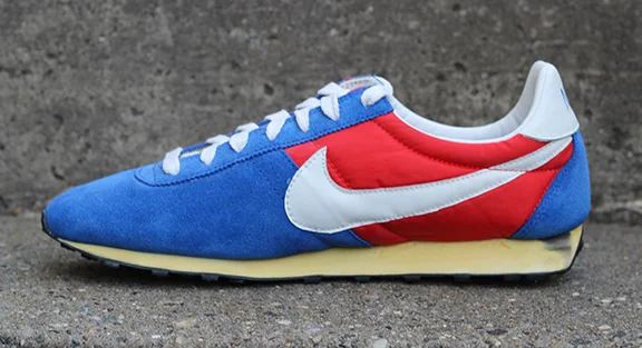 Nike Pre Montreal Racer VTG Blue and red