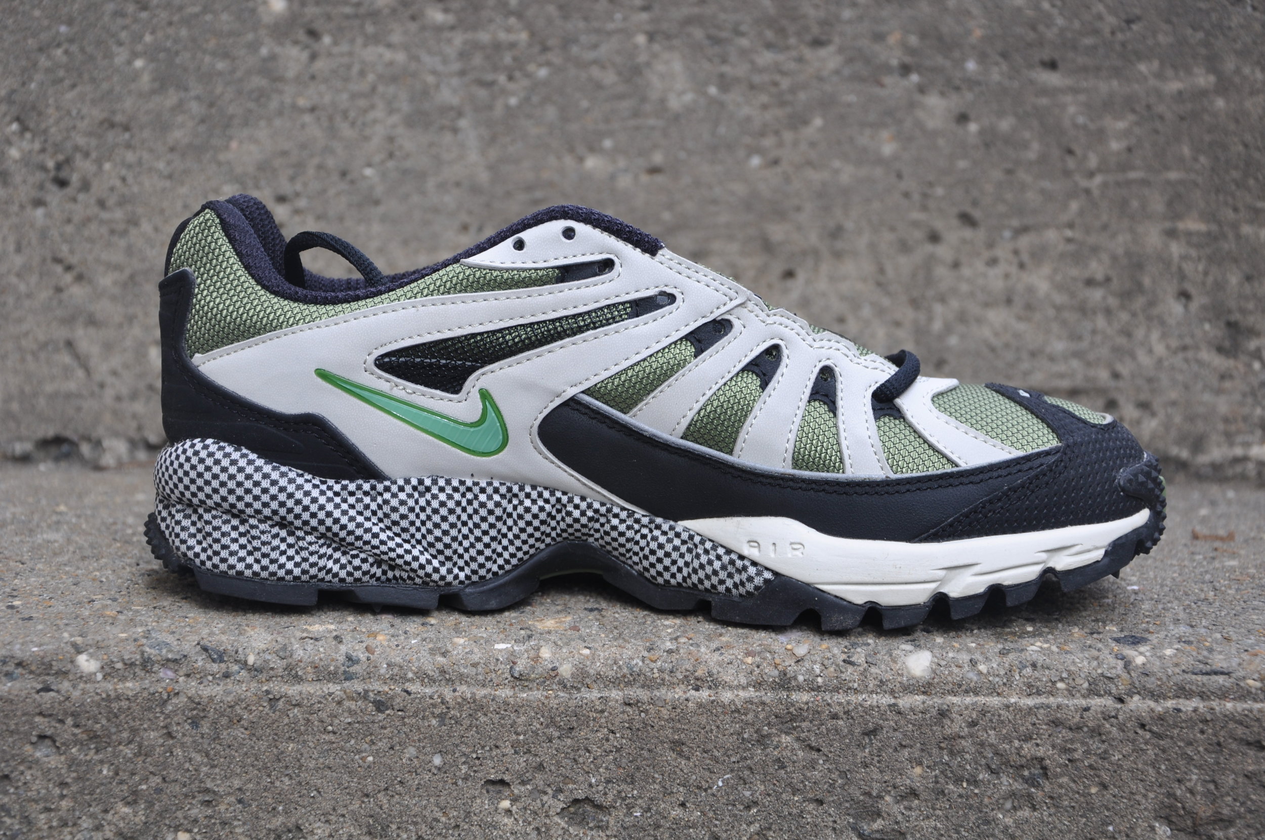 nike air terra triax
