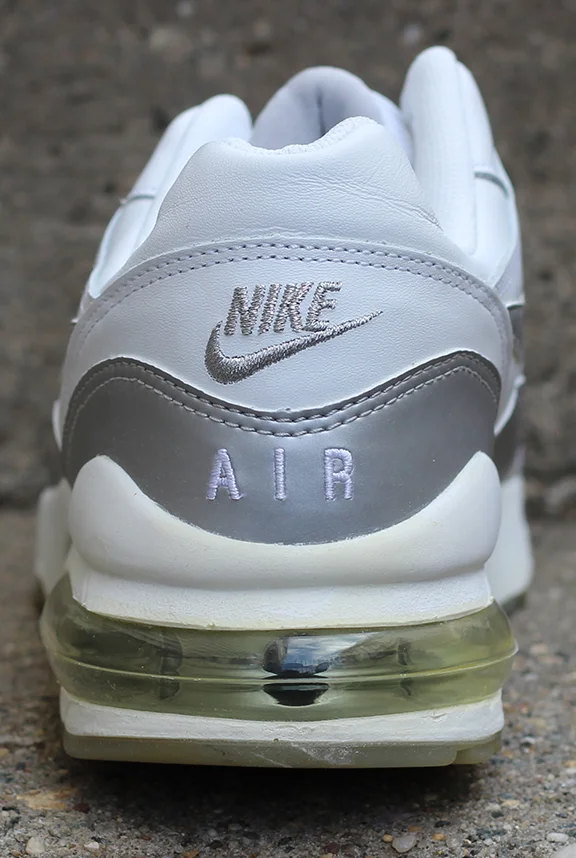 back of Nike Air Max burst .jpg