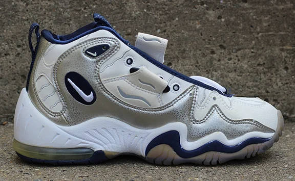 Nike Air DT 5 White and navy (Copy)