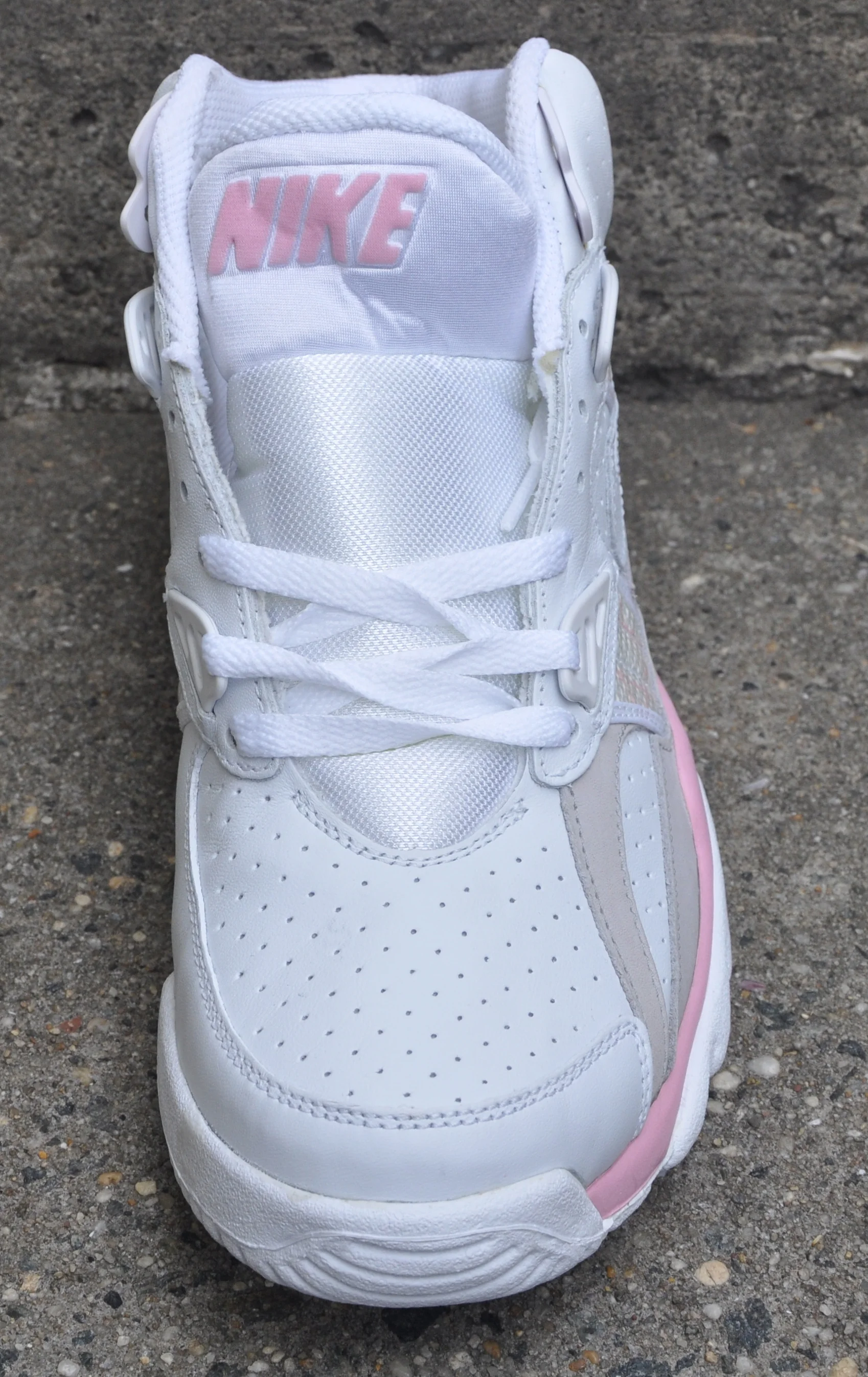 bo jackson shoes pink