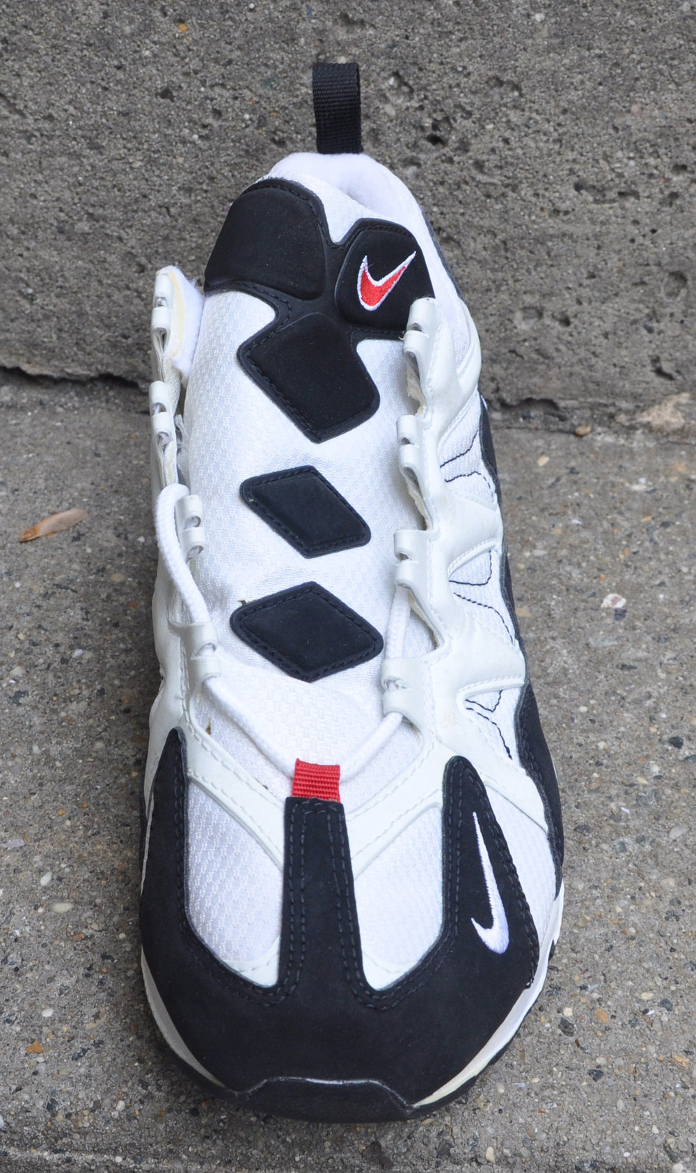 Nike Air Max Tailwind 1996 White / Black / Red (Size 9.5) DS — Roots Nike Air Max Tailwind 1996 White / Black / Red (Size 9.5) Ds — Roots