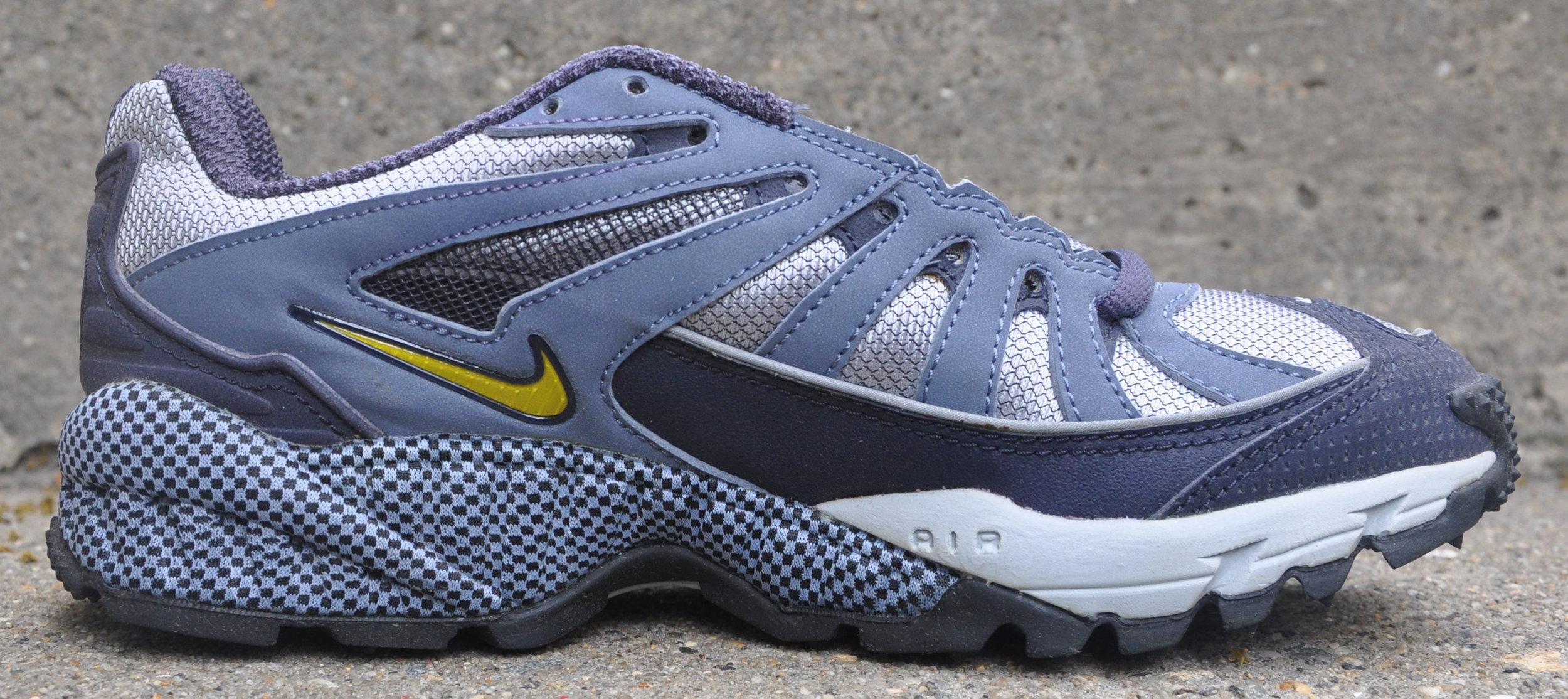 nike air terra triax