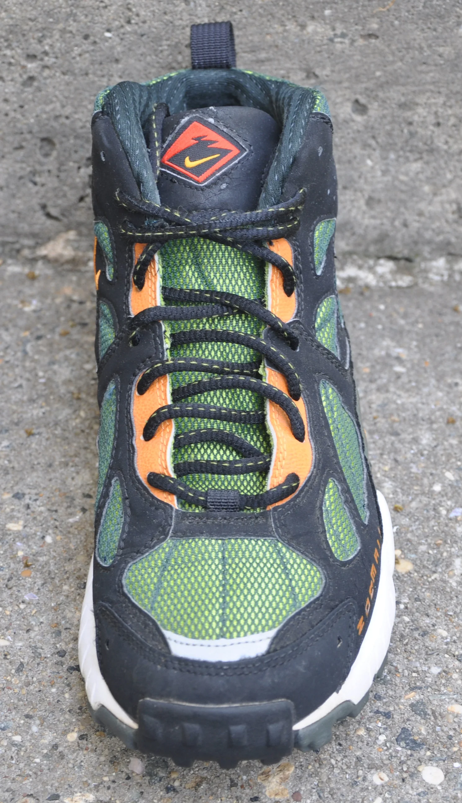 Only 1 Pair of Sneakers Can be Purchased Per Transaction For International buyers