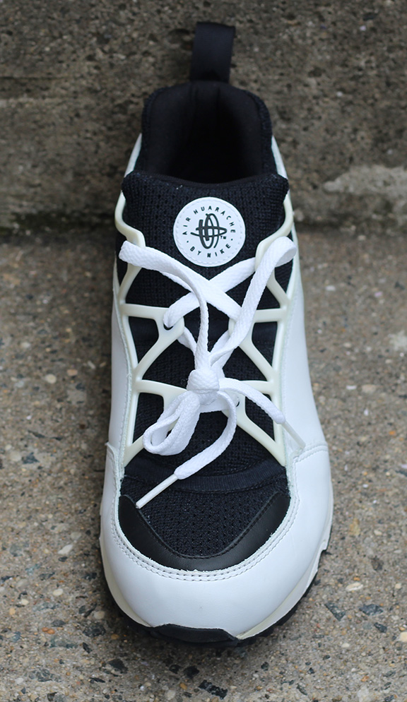 Detector Depender de Debilitar Nike Air Huarache Burst White / Black (Size 9) DS — Roots