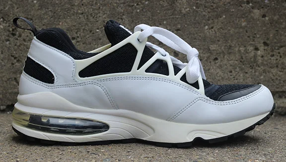 Nike Air Max Burst Huarache.