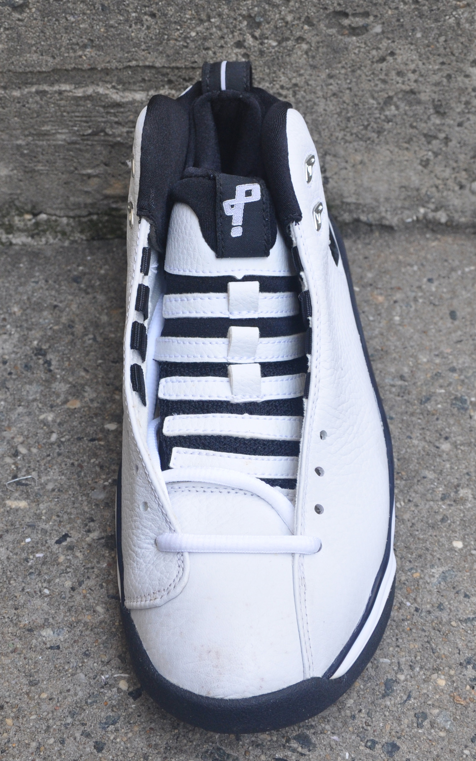 nike air pippen 2 black