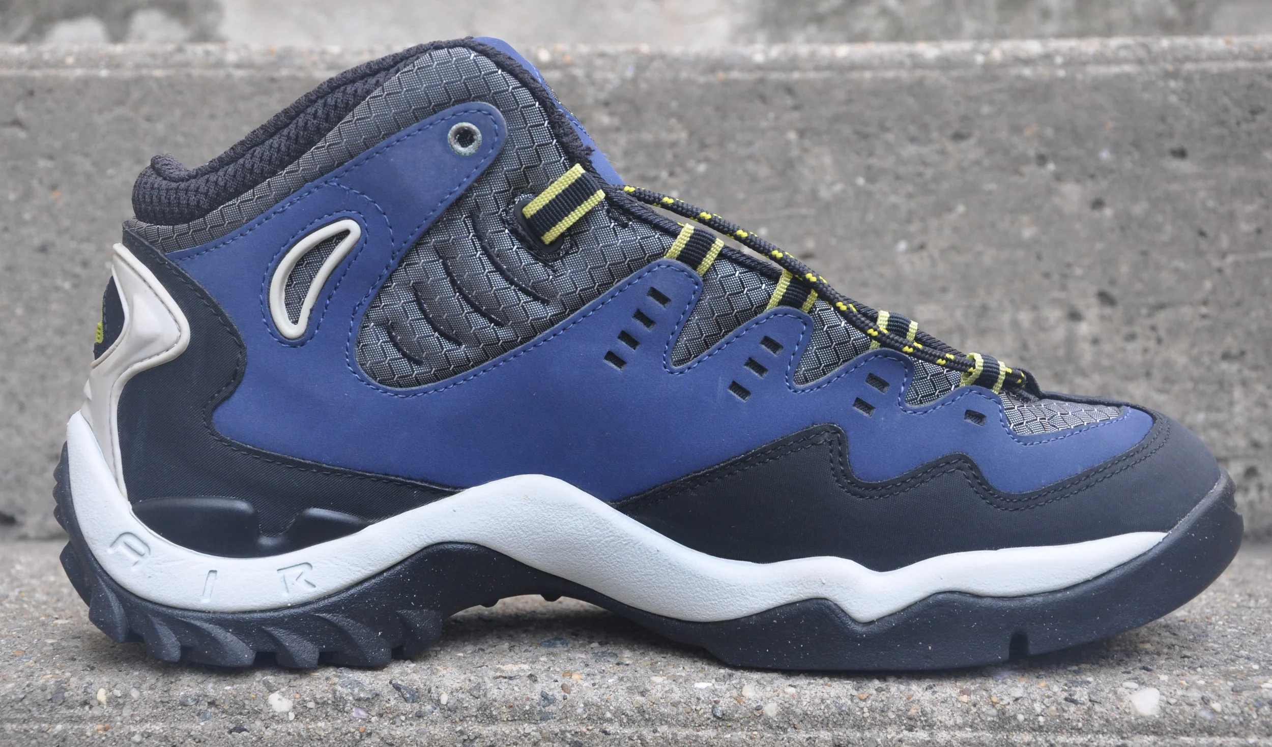 Nike ACG Air Gasp Navy (Size 11.5) DS — RootsBK