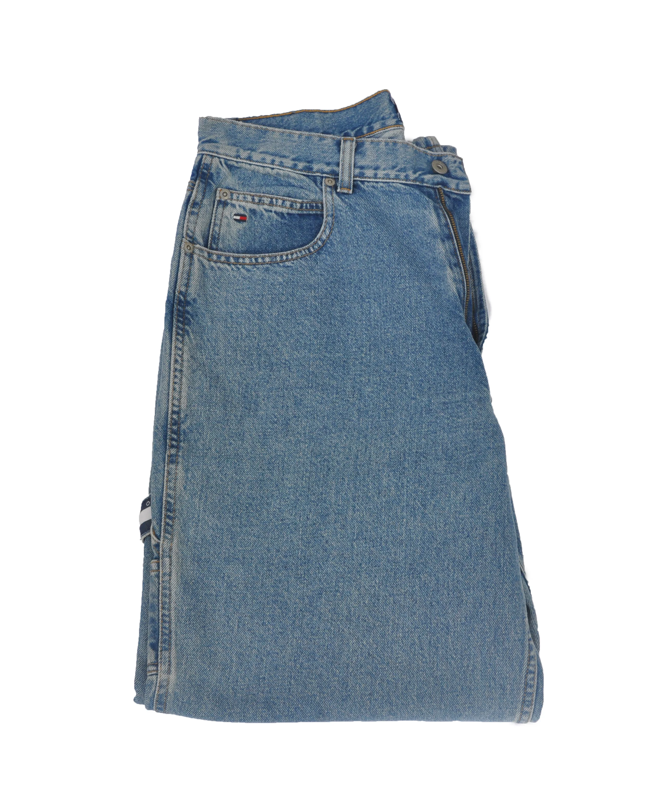Front of Tommy Jeans .jpg
