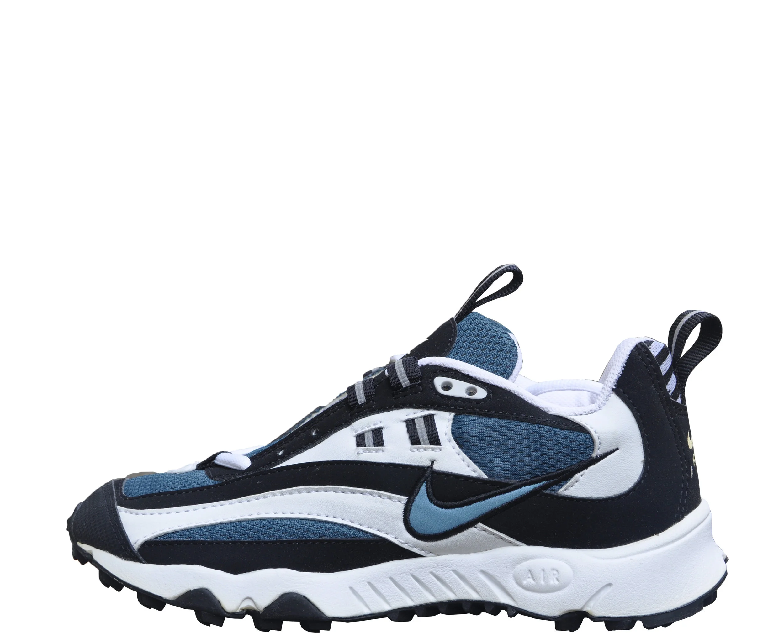 Nike Air Wintrailia Marina and Alpine.