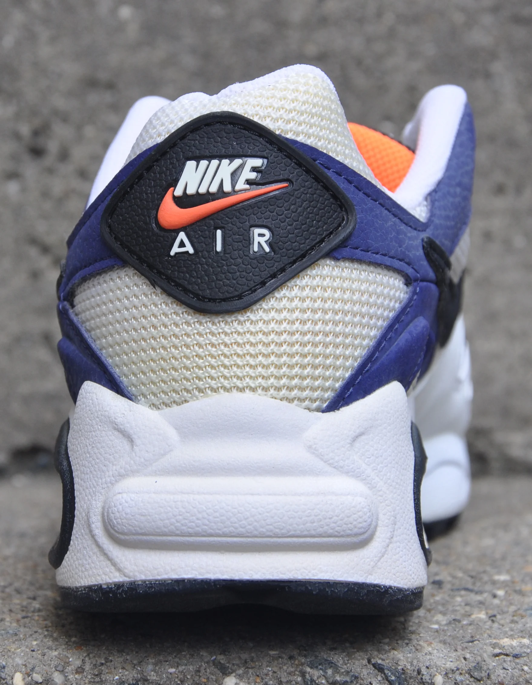 Nike AIr Structure Triax Extra navy and orange