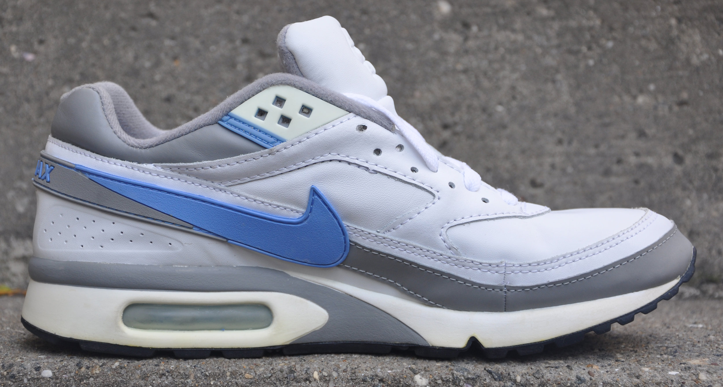 nike air classic bw leather