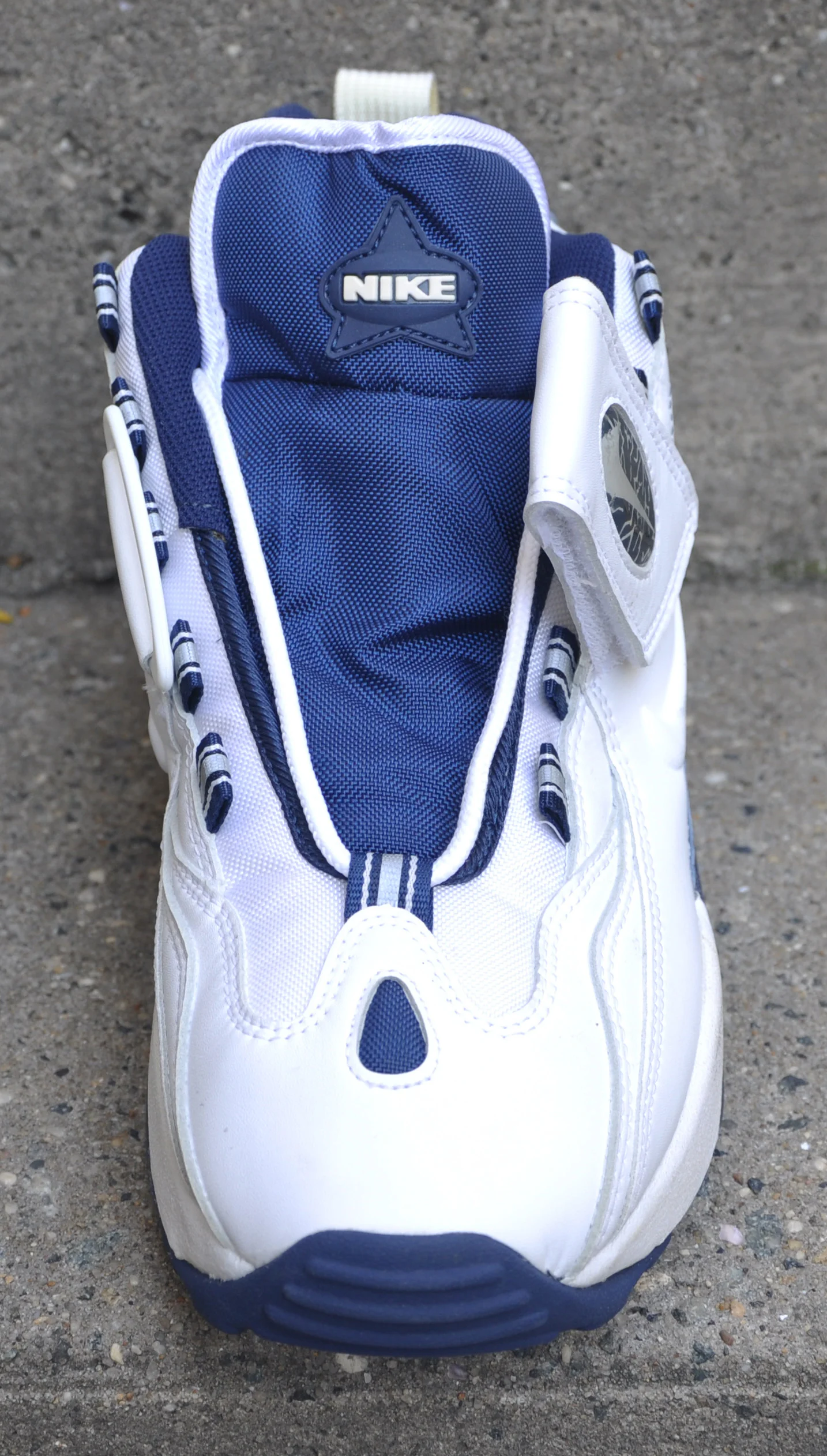 Nike D.T. Max 4 White / Navy "Deion Sanders" (Size 13) DS — Roots