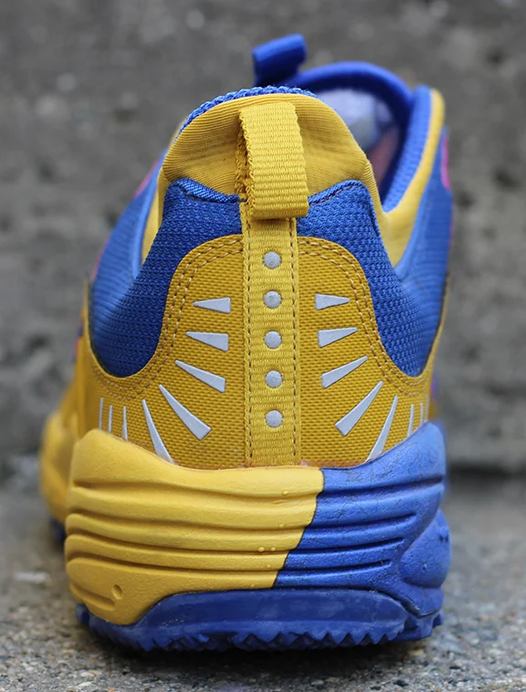 Nike Air Terra Goatek B mineral yellow.