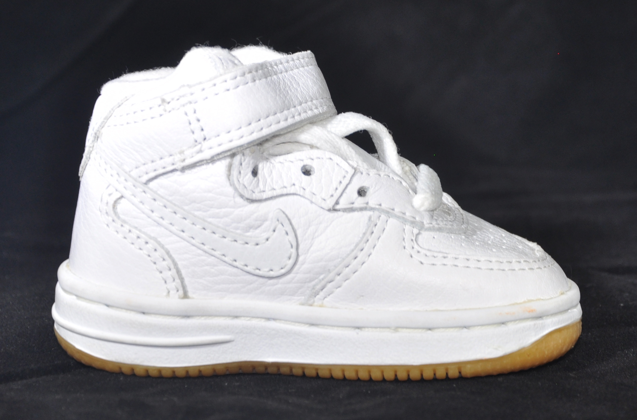 Baby Nike Air Force 1 Mid NYC White 