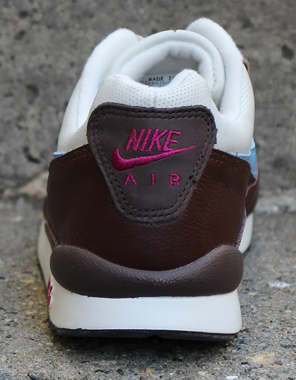 Nike Air Wildwood Lt Bone. blue, raspberry, and khak