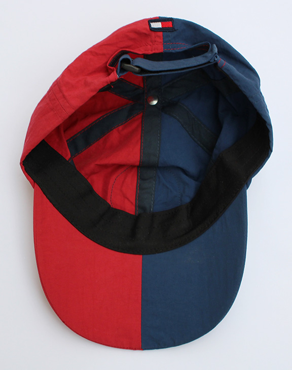 Vintage 90s Tommy Hilfiger Expedition split hat