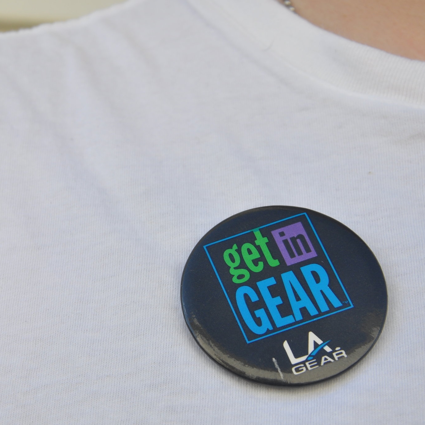 Vintage 90s LA Gear In Gear Button