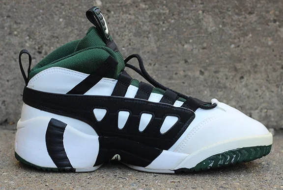 Nike Air Alarm White, Black and forest green