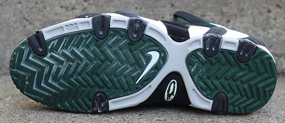 Nike Air Alarm White, Black and forest green