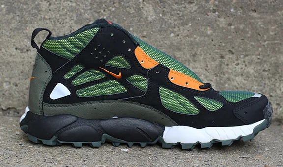 Nike Air Terra Sertig Pear, Ceramic and green