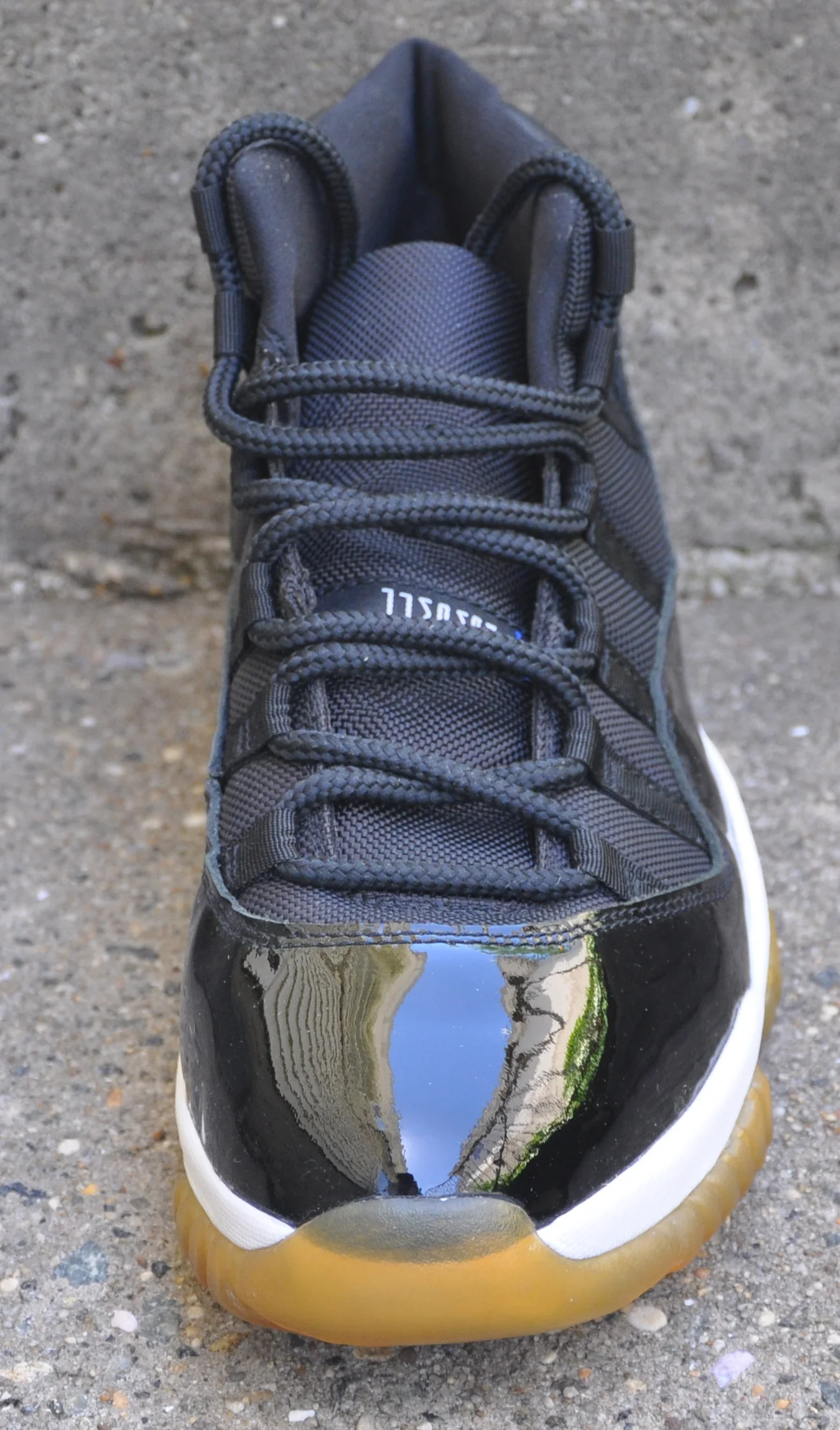 Air Jordan Retro 11 Space Jam 2001 Release