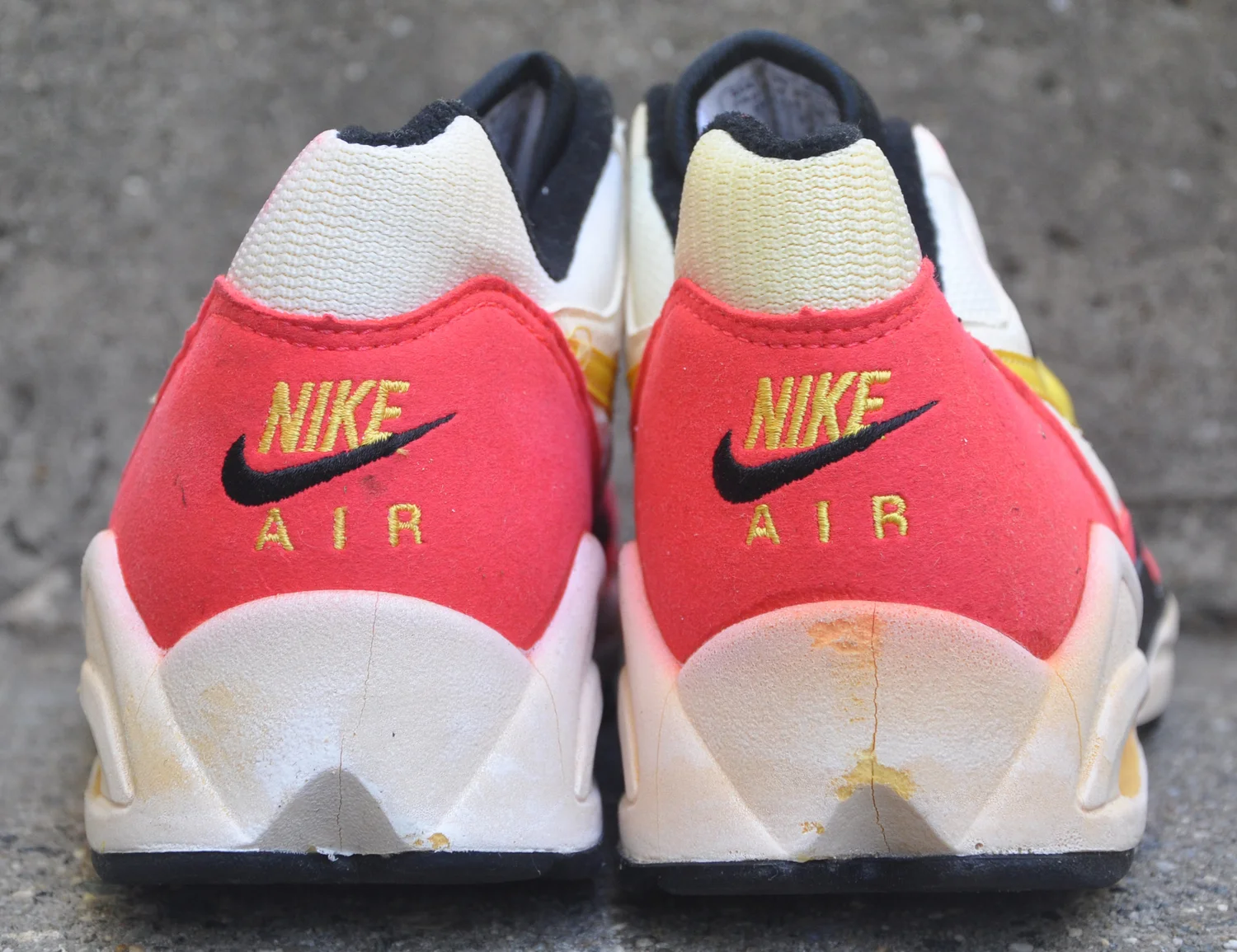 Nike Air Max Tailwind 92 White / Yellow Crimson (Size 9.5) DS 