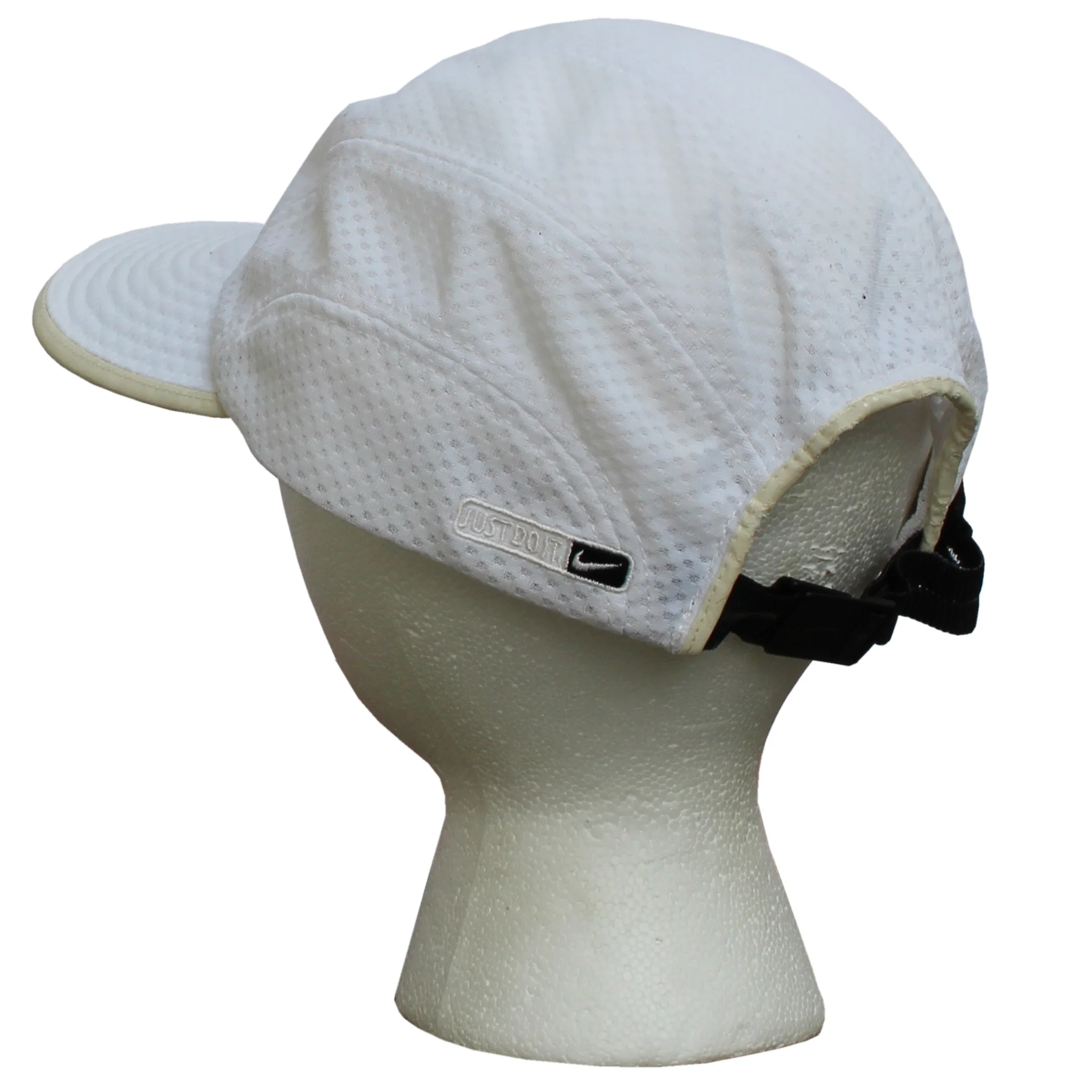 Vintage 90s Nike running white and 3M hat
