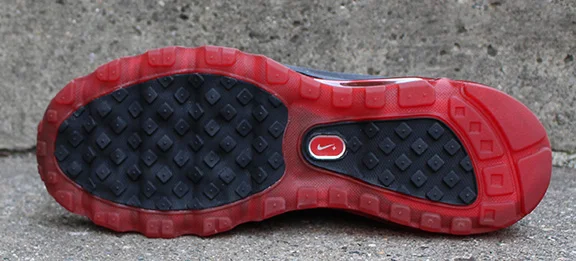 bottom of Nike Air max ultra .jpg