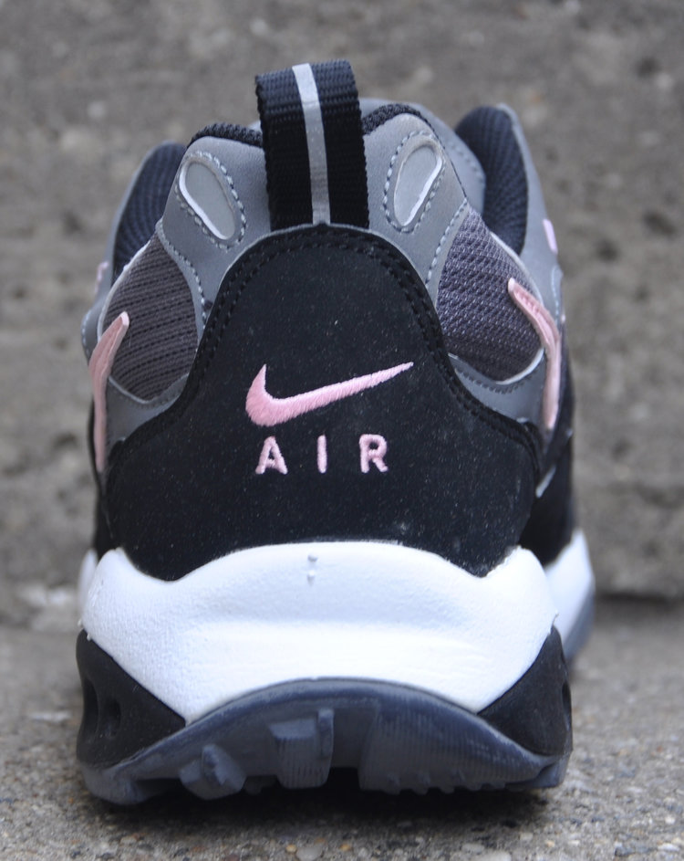 Nike Terra Humara black and pink (Copy)