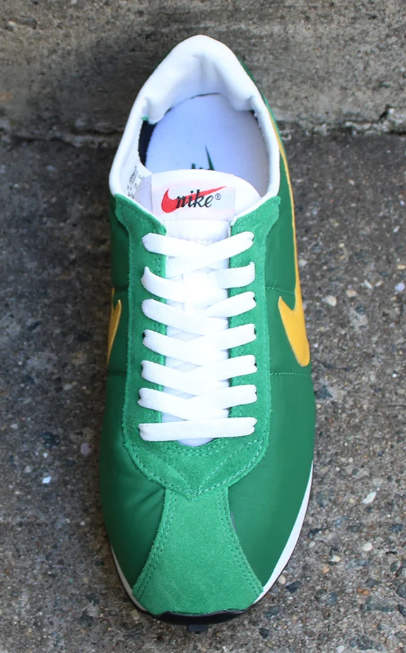 Nike Waffle Trainer Pine Green and yellow.